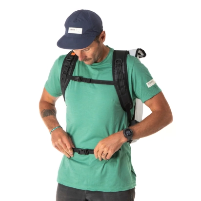 BACKPACK ROLLTOP 22L WHITE RESTRAP