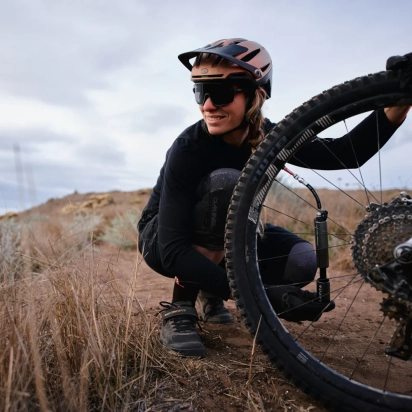 PUMPA RUČNA POCKET DRIVE HV BLACK LEZYNE
