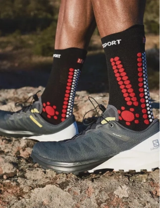 RACING SOCKS PRO 4.0 TRAIL BLACK/RED COMPRESSPORT